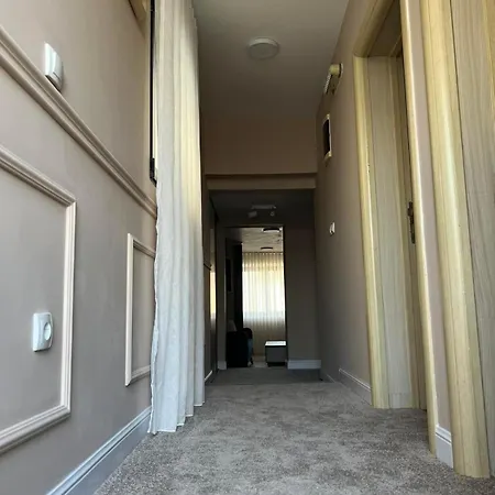 Apartment Dukley Family Near Center