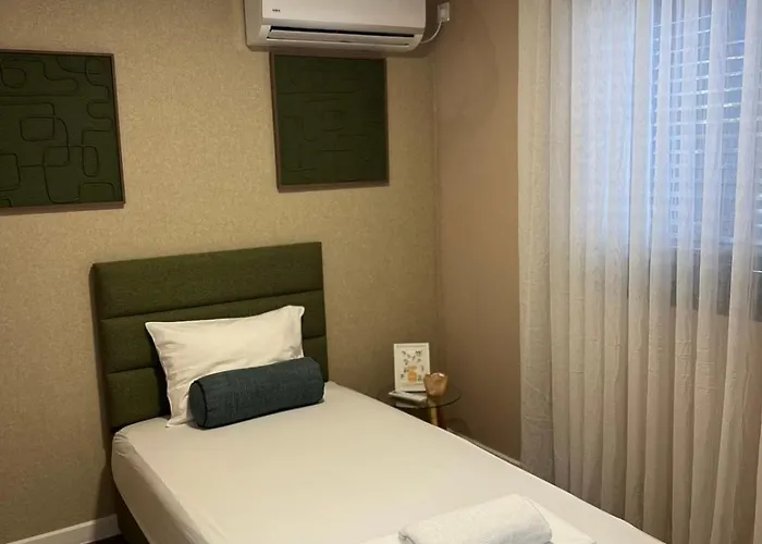 Apartment Dukley Family Near Center